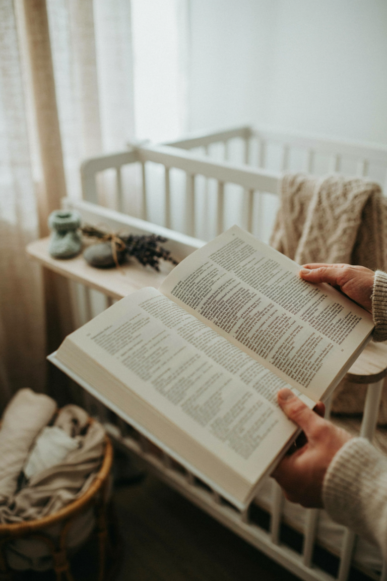 100+ Strong Baby Boy Middle Names That Sound Timeless, Bold & Meaningful